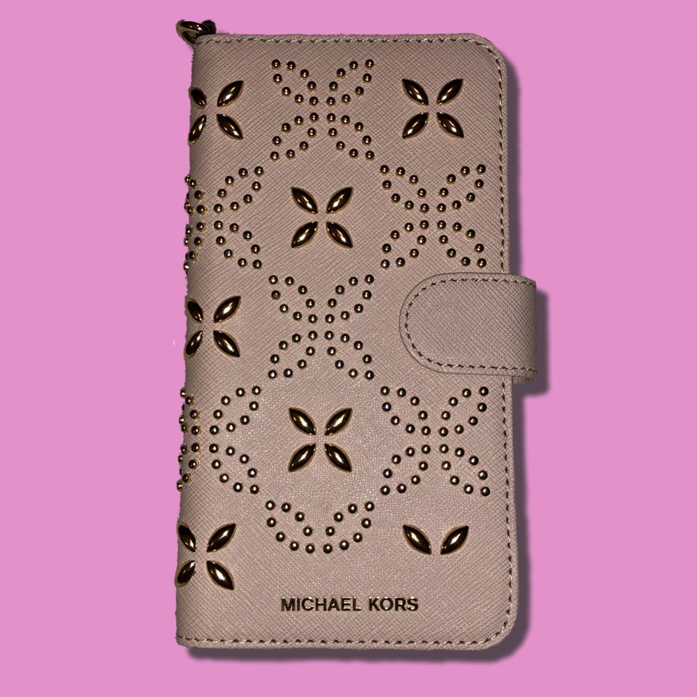 😋Michael Kors iPhone 6 Plus Case😋
